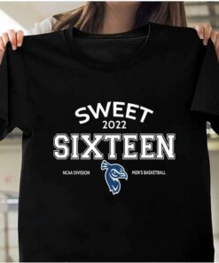 Sweet Sixteen 2022 Saint Peters Peacocks T-Shirt
