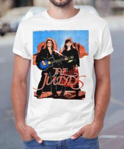 The Judds 1990 Farewell Tour Love Can Build A Bridge Vintage Country Music Naomi Wynonn T-Shirt