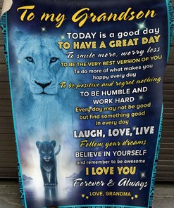 To My Grandson Believe In Yourself And Remember To Be Awesome Fleece Blanket Quilt Blanket