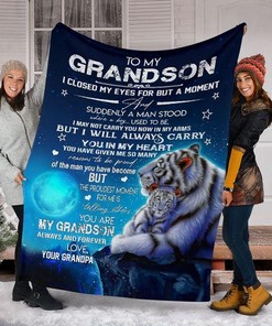 To My Grandson I Will Always Carry You In My Heart Wrap Yourself In This Blanket Fleece Blanket For Family Birthday Grandson