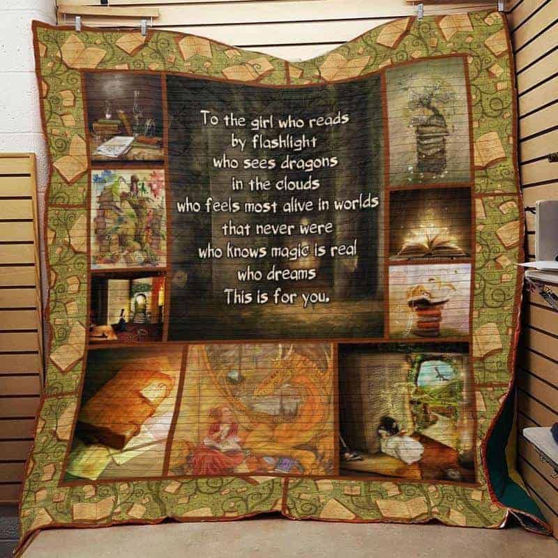 To The Girl Who Reads By Flashlight Books Quilt Blanket Bedding Set