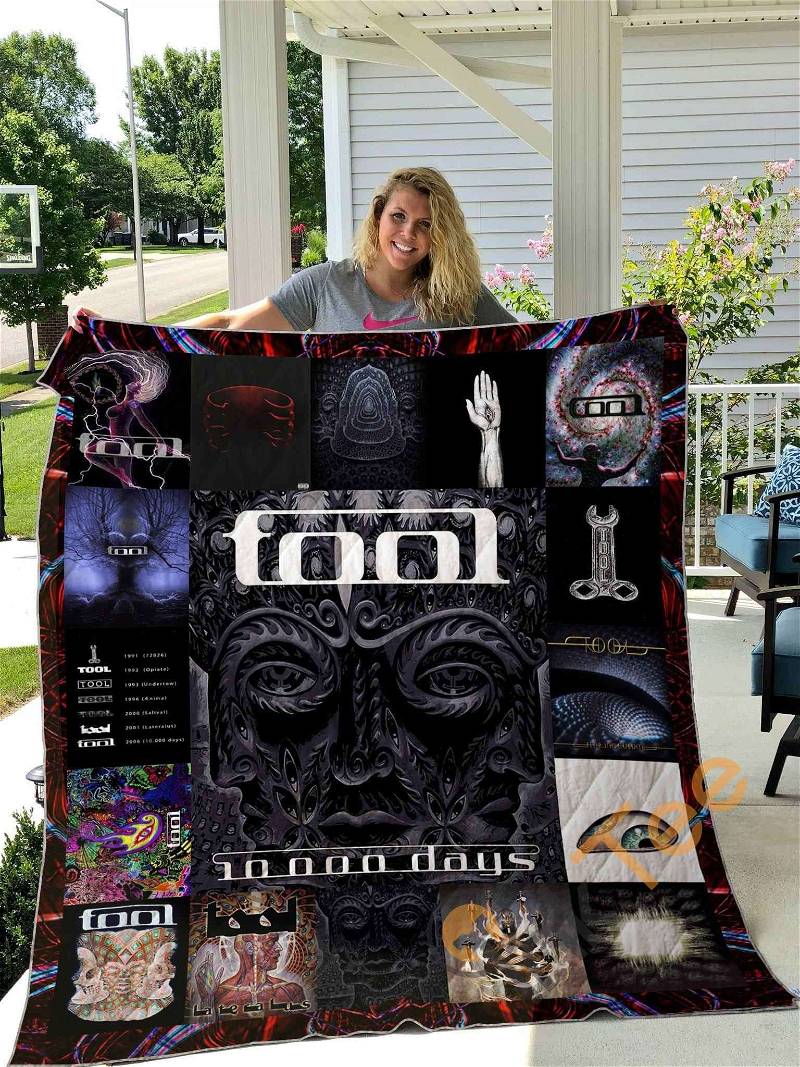 Tool Band Blanket Style 2 Quilt