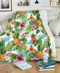 Tropical Aloha Pineapple Pattern Sherpa Fleece Blanket Gifts for Family, for Couple