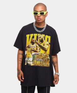 Vintage Los Angeles Lakers Lebron James T-Shirt