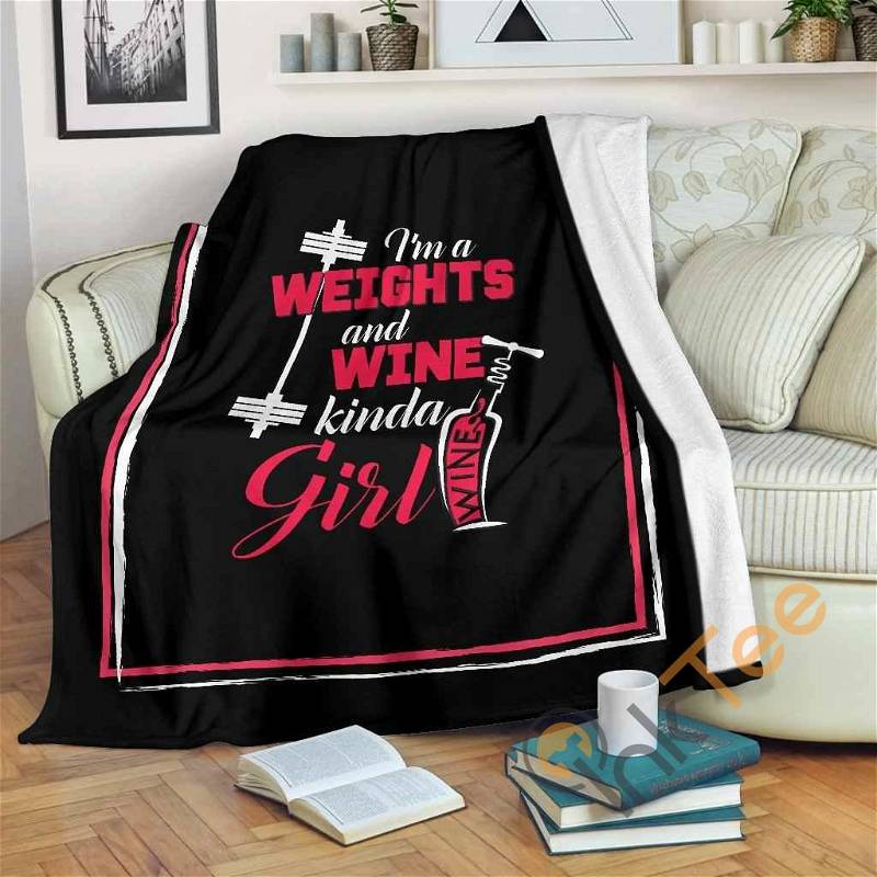 Weights And Wine Kinda Girl Sherpa Fleece Blanket Gifts for Family, for Couple