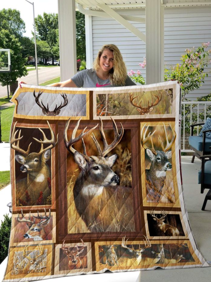 Whitetail Deer In Forest Quilt Blanket Bedding Set