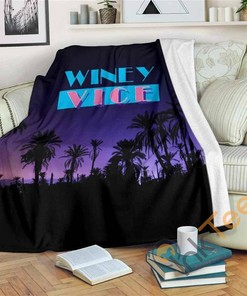 Winey Vice Sherpa Fleece Blanket Gifts for Family, for Couple