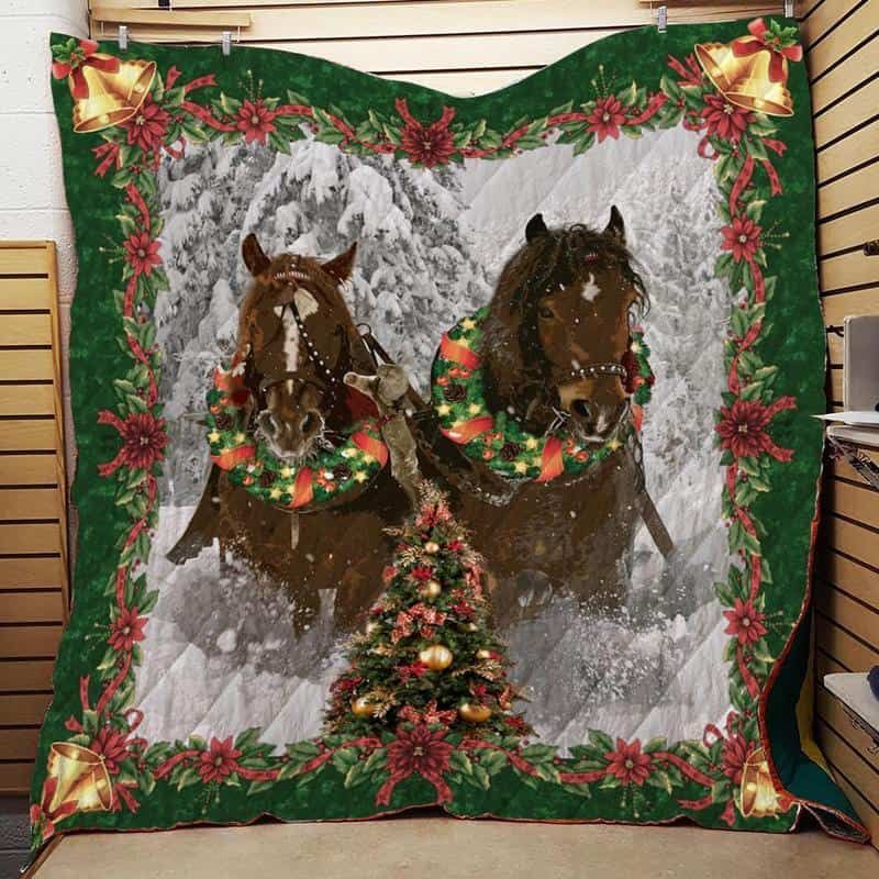 With Christmas Decoration Horse Quilt Blanket Bedding Set