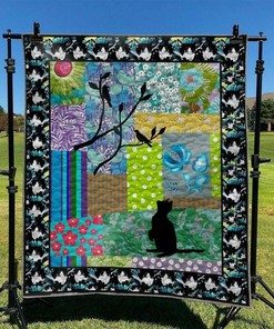 Cat Inspired Personalized Quilt Bedding Set for Cozy and Comfortable Sleep