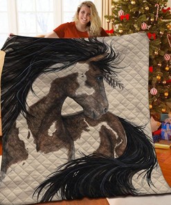 Create a Customized Horse Quilt Bedding Set for a Beautiful Bedroom Decor and Unique Gifts for Family