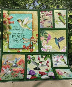Create a Customized Horse Quilt Bedding Set to Add Your Own Touch to Bedroom Decor and Make Personalized Family Gifts
