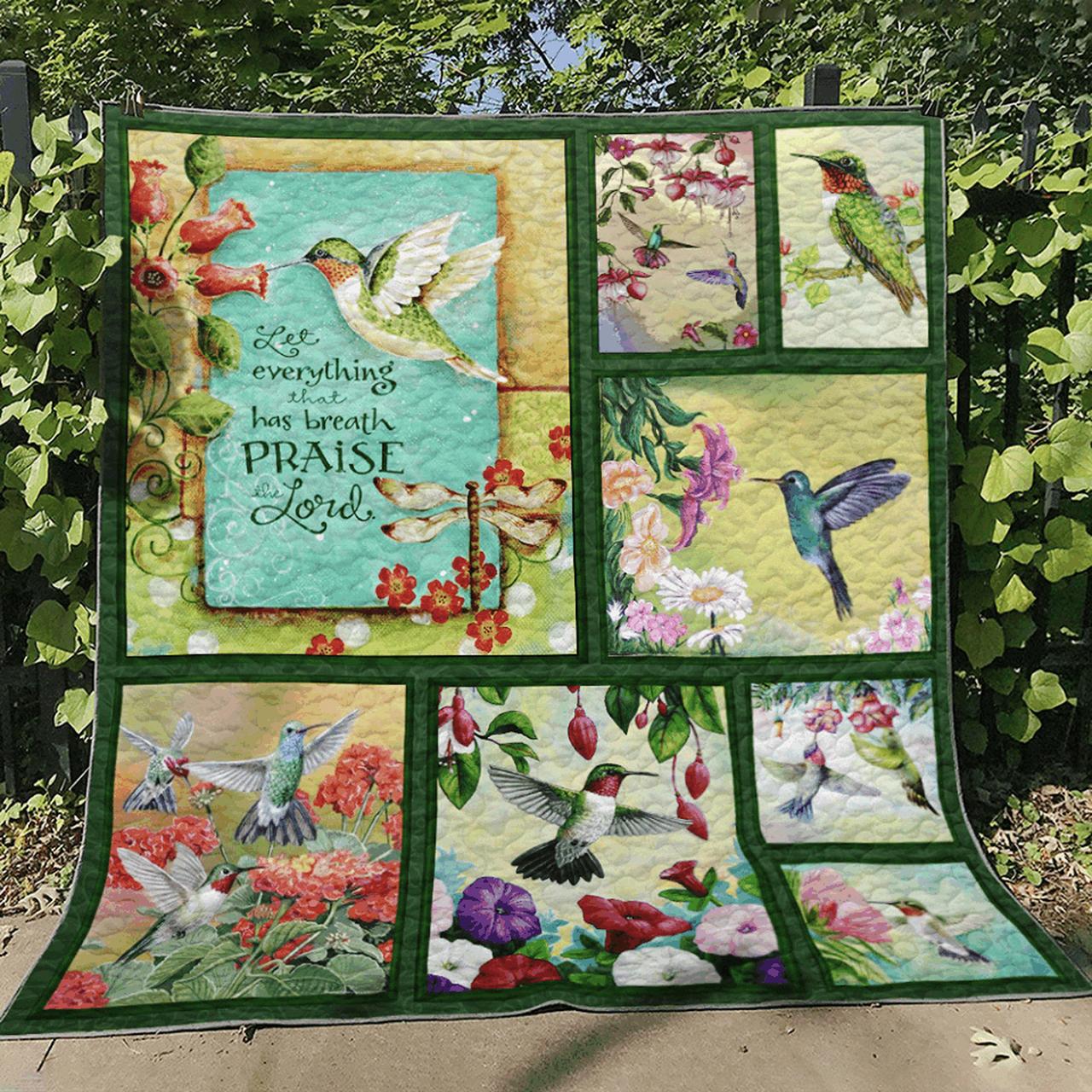 Create a Customized Horse Quilt Bedding Set to Add Your Own Touch to Bedroom Decor and Make Personalized Family Gifts