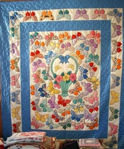 Custom Butterfly Quilt Blanket Bedding Set - Perfect for Home Decoration and Family Gifts