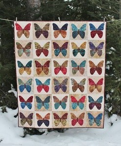 Custom Colorful Butterfly Quilt Blanket Bedding Set for Bedroom Decoration and Family Gifts