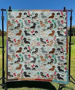 Custom Dachshund Quilt Bed Set Blanket for Picnic and Family Gifts