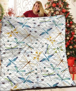 Custom Dragonfly Quilt Bedding Set Blanket Perfect for Bedroom Decor and Family Gifts