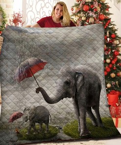 Custom Elephant Quilt Bedding Set for Bedroom Decor and Gifts for Family, Perfect for Home Decoration and Picnic