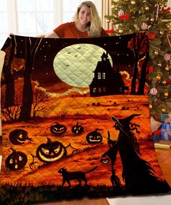 Custom Halloween Quilt and Blanket Set - Perfect for Bedroom Decor and Family Gifts