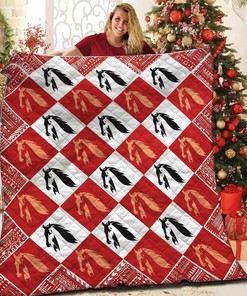 Custom Horse Quilt Bedding Set for a Personalized Bedroom Decor and Customizable Family Gifts