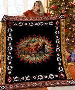 Custom Horse Quilt Bedding Set to Add Your Own Touch to Your Bedroom Decor and Create Memorable Family Gifts