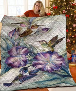 Custom Hummingbird Quilt Bedding Set Blanket - Perfect for Bedroom Decor and Family Gifts