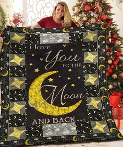 Custom Name Quilt Blanket Bedding Set - Great for Bedroom Decor and Family Gifts
