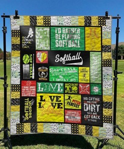 Custom Softball Quilt Bedding Set Blanket for Home Decor and Picnics - Great Gifts for Family Fans