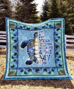 Custom Turtle Blanket Quilt Bedding Set - Great for Bedroom Decor and Family Gifts