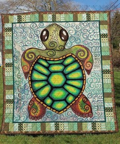 Custom Turtle Quilt Blanket Bedding Set - Great for Bedroom Decor and Family Gifts
