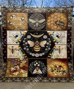 Customizable Bee Patterned Quilt Bedding Set for Home and Picnic Use