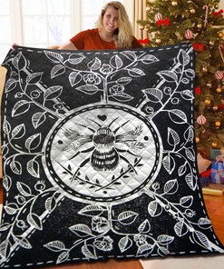 Customizable Bee Quilt Bedding Set with Pillowcases for Personalized Gifts