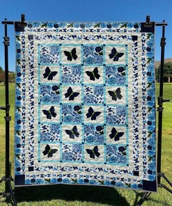 Customizable Butterfly Quilt Bedding Set for Home Decor and Picnics - Great for Bedroom Decor and Family Gifts