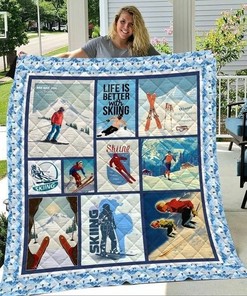 Customizable Chihuahua My Mom Is Right Quilt Bedding Set - Perfect for Bedroom Decor and Family Gifts