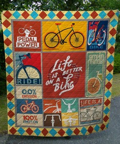 Customizable Cycling Simple Things Quilt Bedding Set Blanket - Perfect for Bedroom Decoration