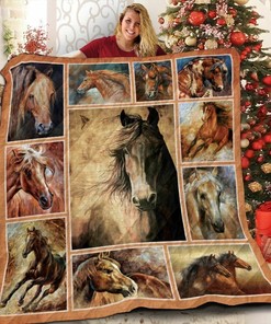 Customizable Horse Quilt Bedding Set, a Unique and Thoughtful Gift for Family
