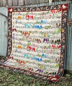 Customizable Music Quilt Bedding Set for Bedroom Decor and Family Gifts, Great for Home Decoration and Picnic