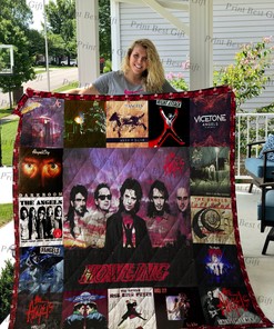 Customizable Quilt Bedding Set for Fans and Family, Great for Bedroom Decor