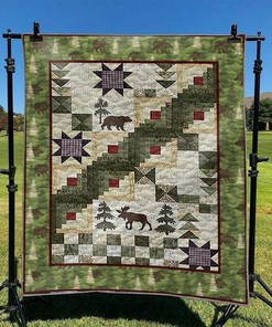 Customize Your Bear Quilt Bedding Set for a Personal Touch - Perfect for Home Decor and Picnics