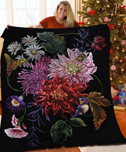Customized Flower Quilt Bedding Set for Personalized Wedding Gifts