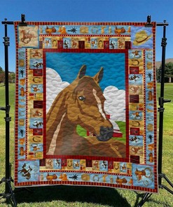 Customized Horse Quilt Bedding Set Blanket for Bedroom Decor and Family Gifts