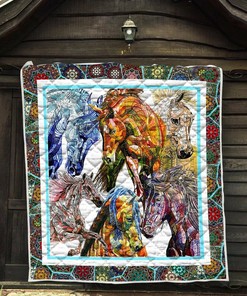 Customized Horse Quilt Bedding Set, Ideal for Home Decoration and Thoughtful Gifts