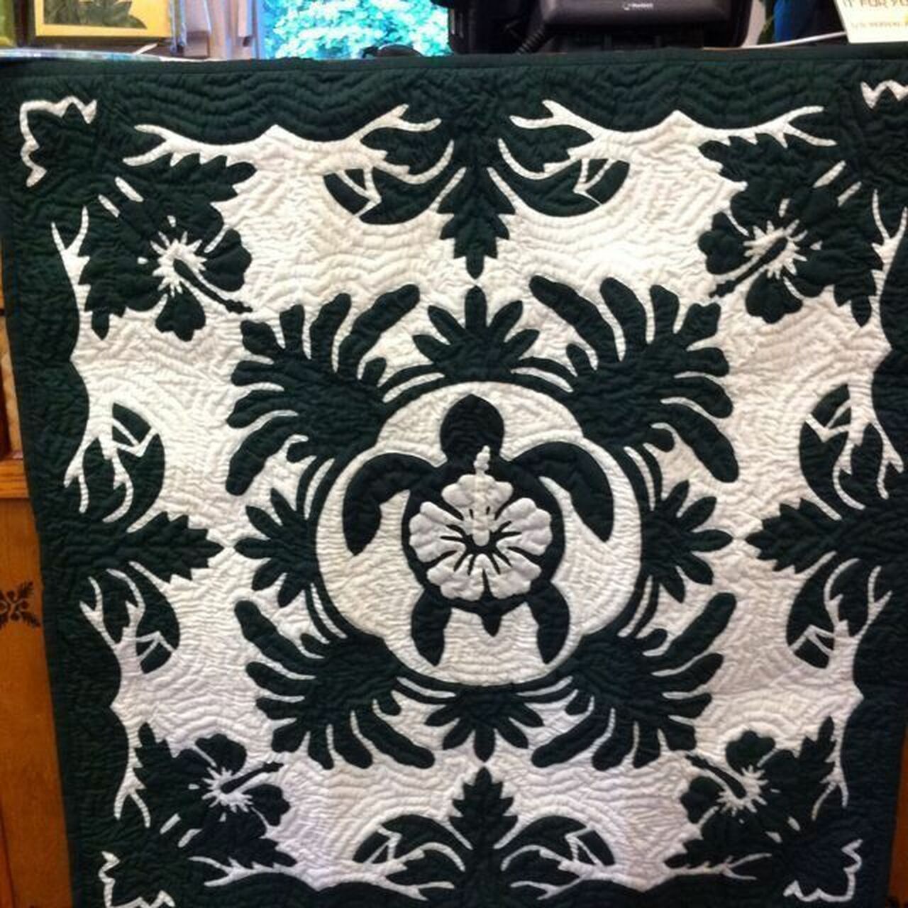 Customized Turtle Quilt Blanket and Bedding Set for Bedroom and Picnic