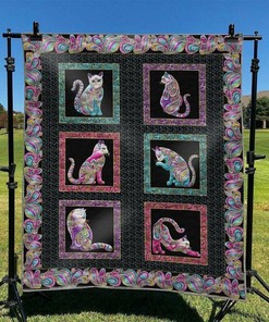 Design Your Own Cat Quilt Bedding Set for Personalized Home Decoration and Gift