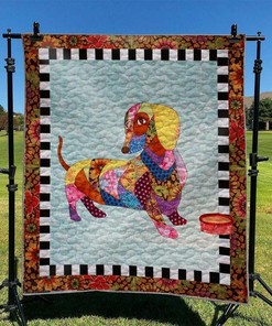 Dog Dachshund Quilt Bedding Set - Great Gifts for Family and Bedroom Decor