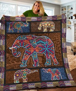 Elephant Quilt Bedding Set with Optional Personalization for Bedroom Decor