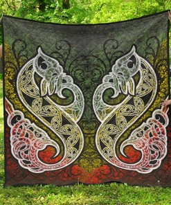 Feature Maori Manaia Painting in Your Bedroom with Quilt Bedding Set, Gifts for Family