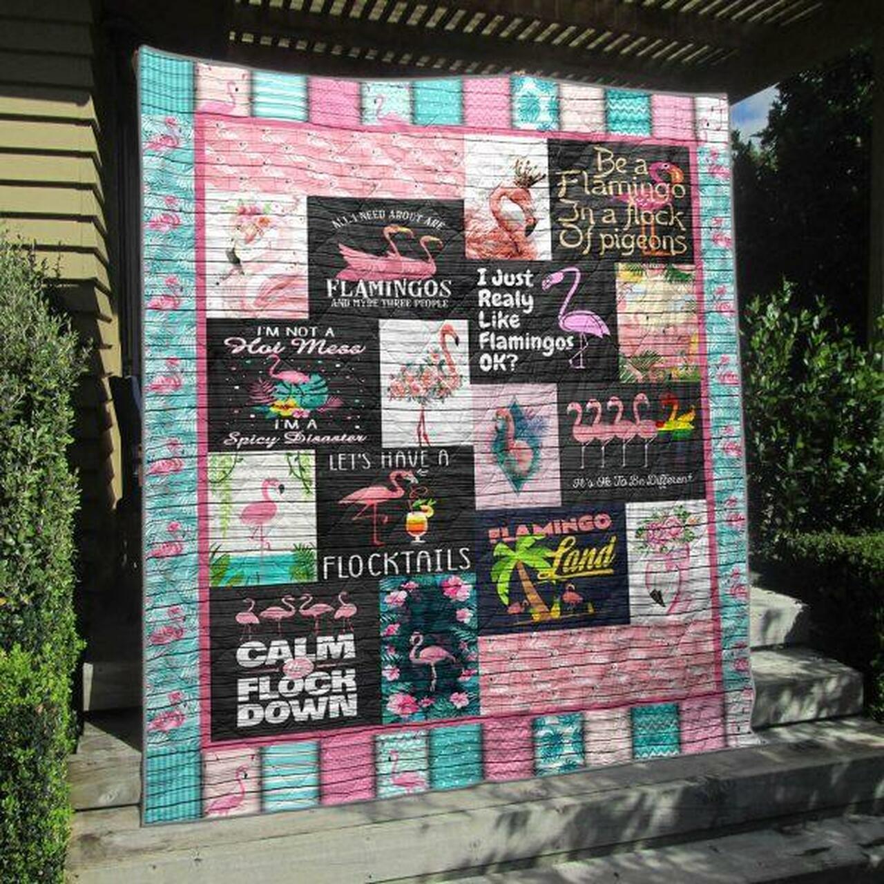 Flamingo Land Fans' Delight - Personalized Quilt Bedding Set