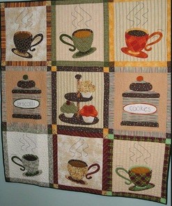 Flower Personalized Quilt Bedding Set for Home Decoration and Family Gifts