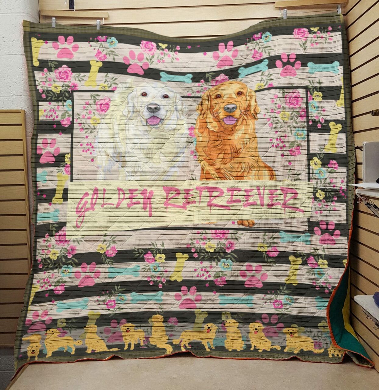 Golden Retriever 1 Custom Quilt Blanket Bedding Set for Bedroom Decoration and Family Gifts