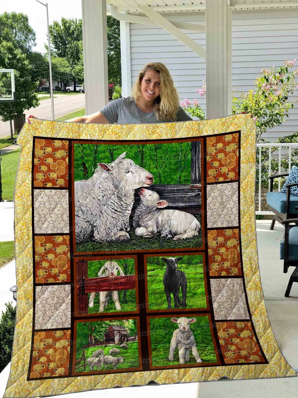 Golden Retriever So Beautifully Personalized Quilt Bedding Set for Bedroom Decor and Great Gifts for the Family